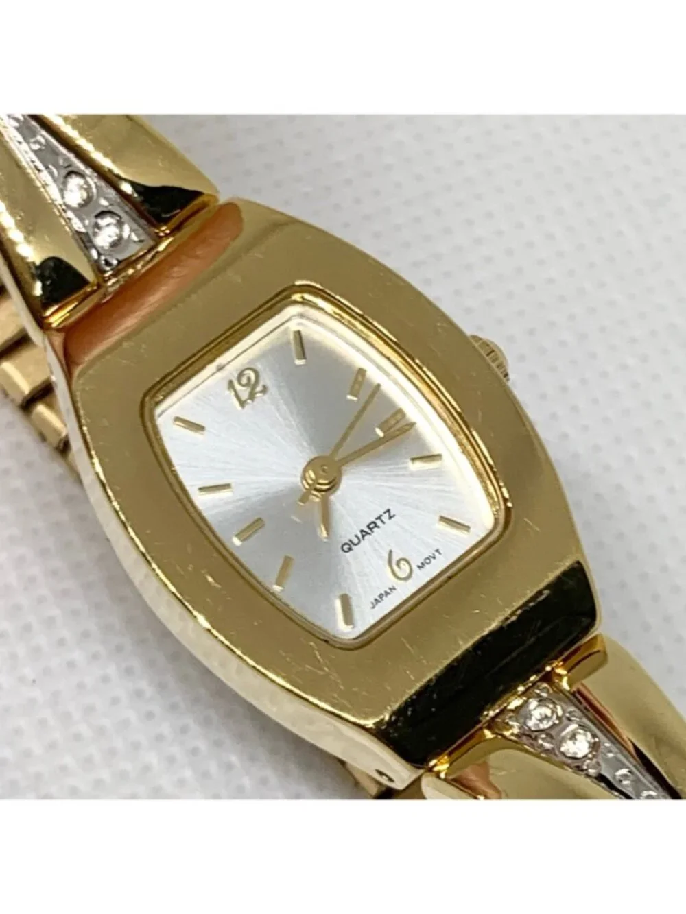 Gold tone women’s wrist watch quartz analog 18mm rhinestones running